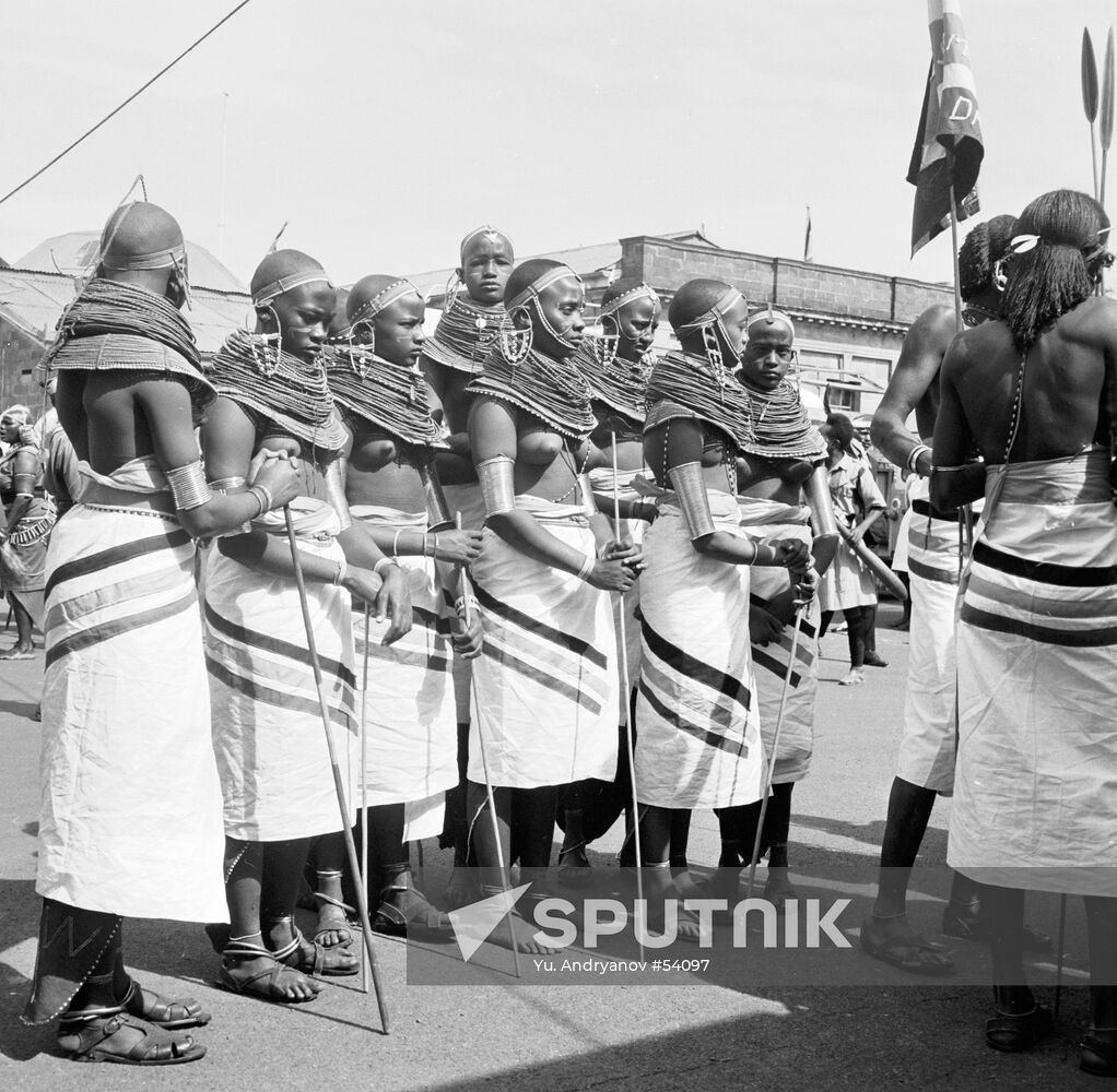 WOMEN KIKUYO