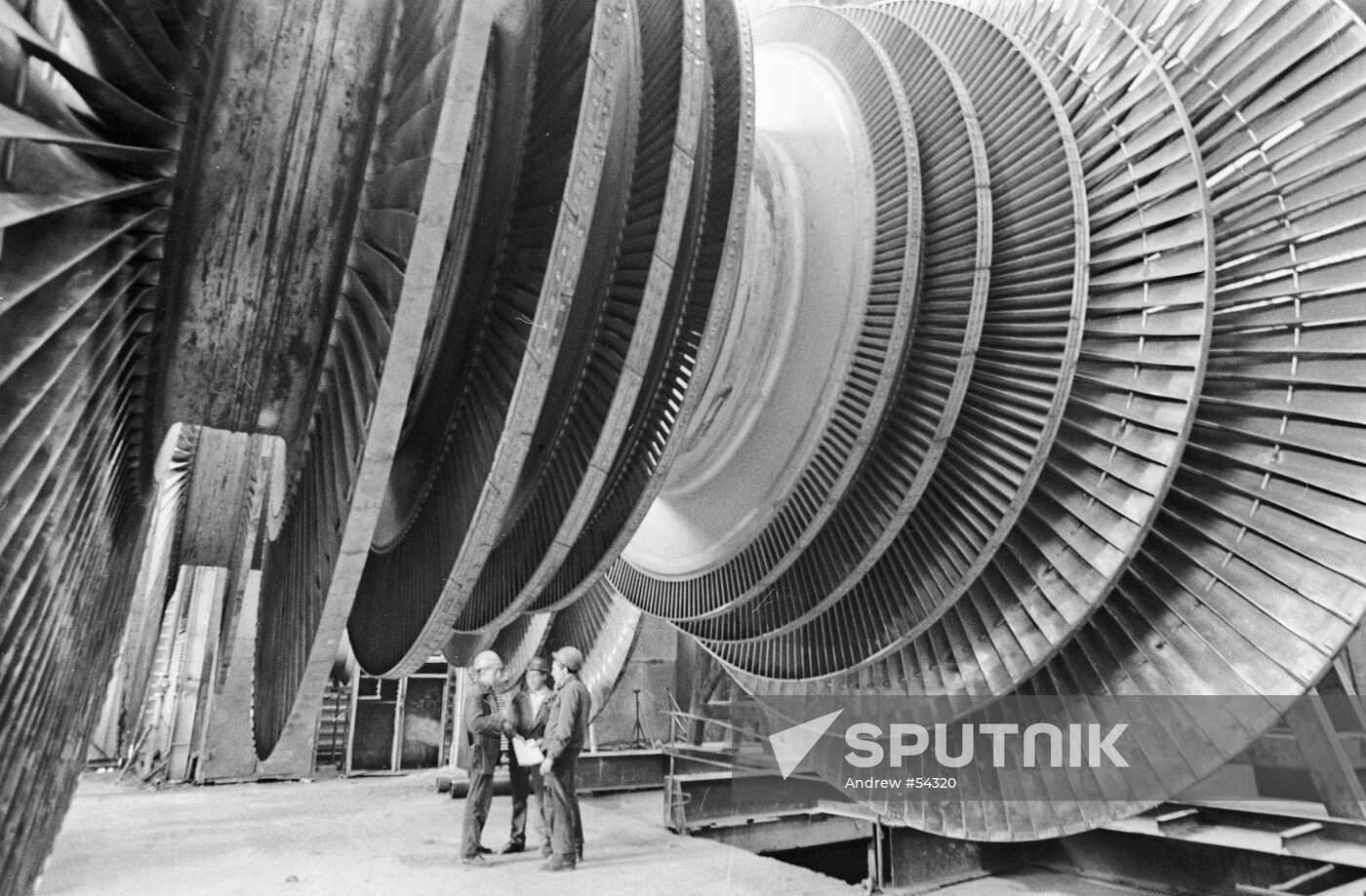 SOUTH UKRAINIAN NUKE TURBINE POWER UNIT