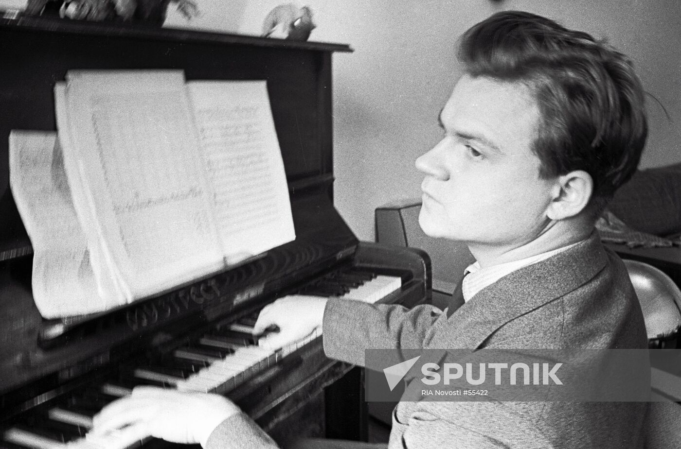 KHRENNIKOV