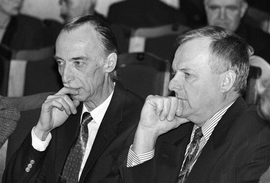 IVANOV SOBCHAK FESTIVAL ZOLOTOI OSTAP-93