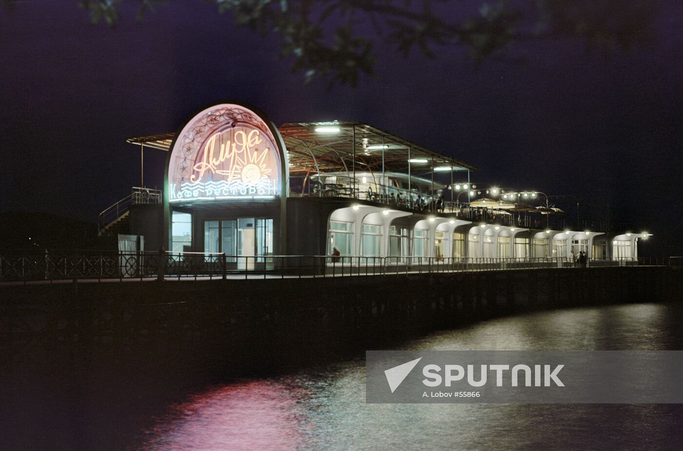 RESTAURANT SUKHUMI