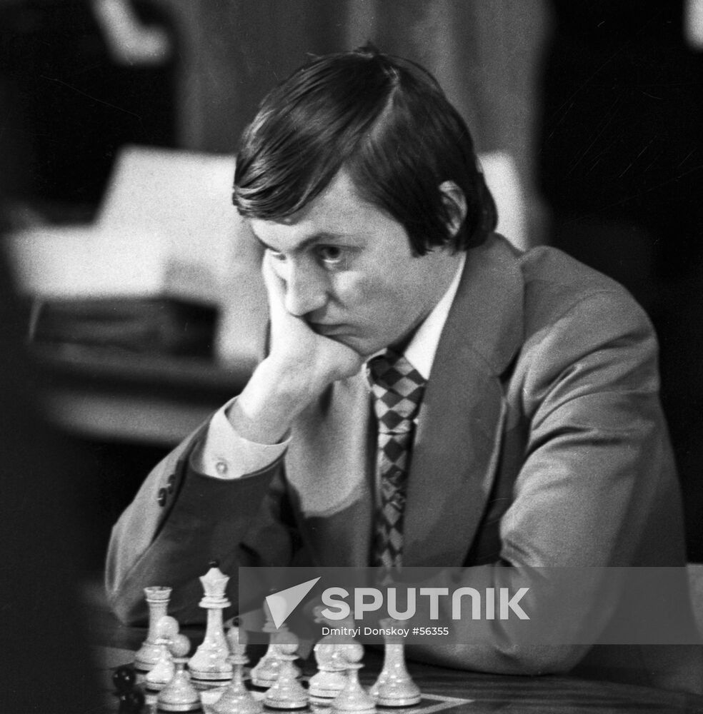CHESS CHAMPION KARPOV EUROPEAN CHAMPIONSHIP