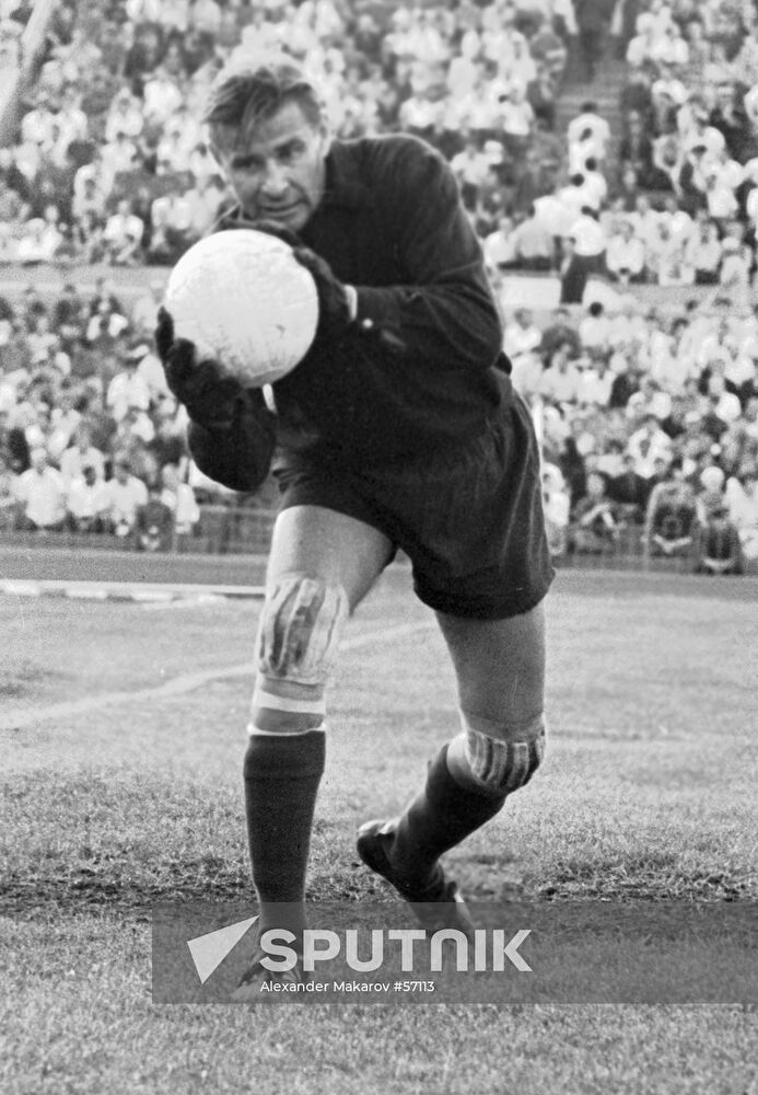 LEV YASHIN