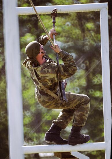 KULYAB RECONNAISSANCE UNIT SOLDIER TRAINING