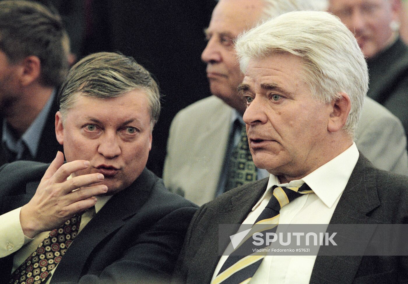 KARPOV SPASSKY NEW-CENTURY MATCH 
