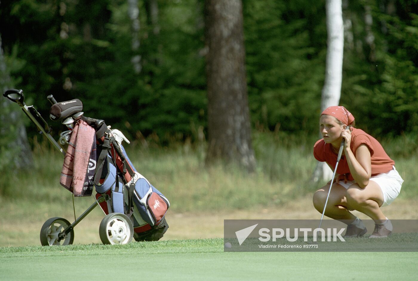 GOLF ROTMISTROVA