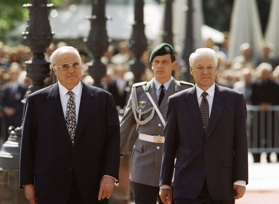 YELTSIN KOHL