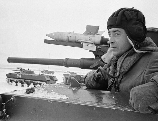 PARATROOPS COMMANDER VEHICLE