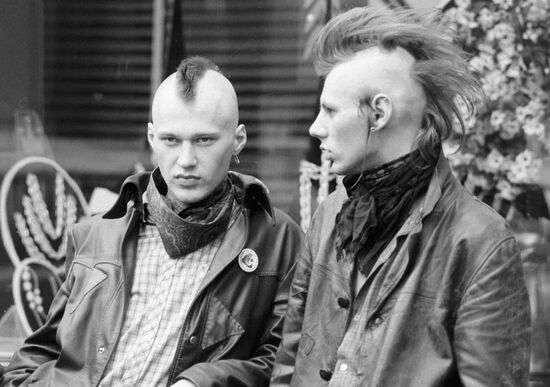 MOSCOW PUNKS 