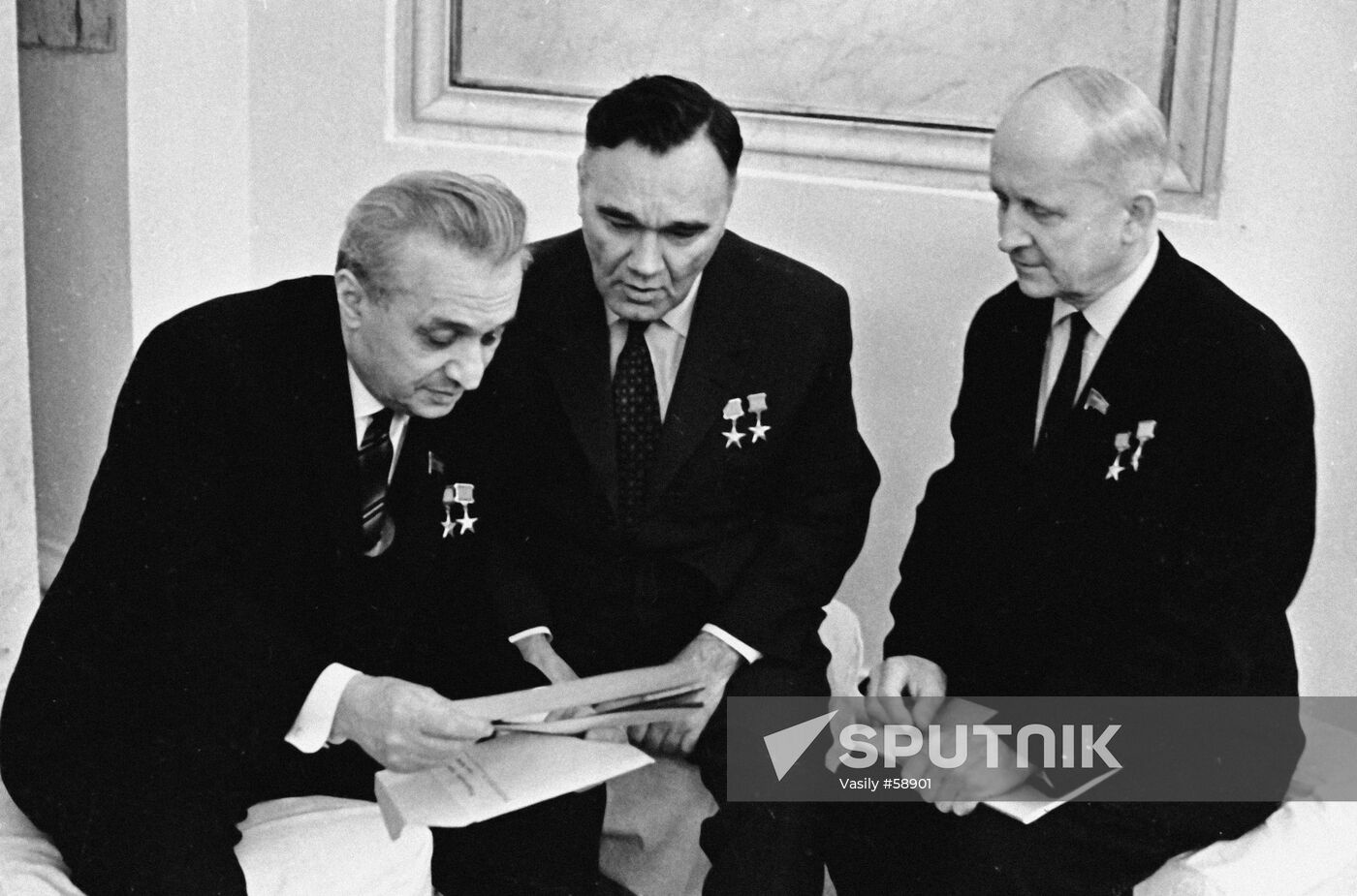 MIKOYAN YAKOVLEV SUKHOI