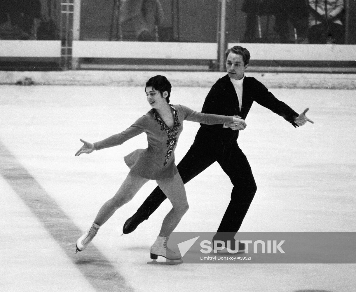 RODNINA ULANOV 