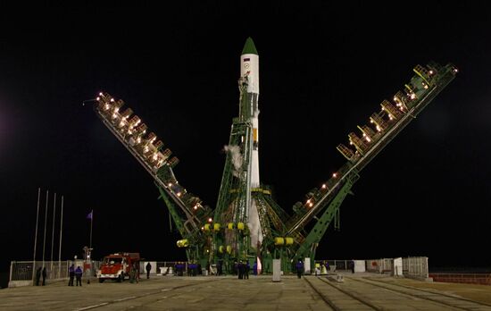 Launch of Soyuz booster rocket with Progress-M freighter