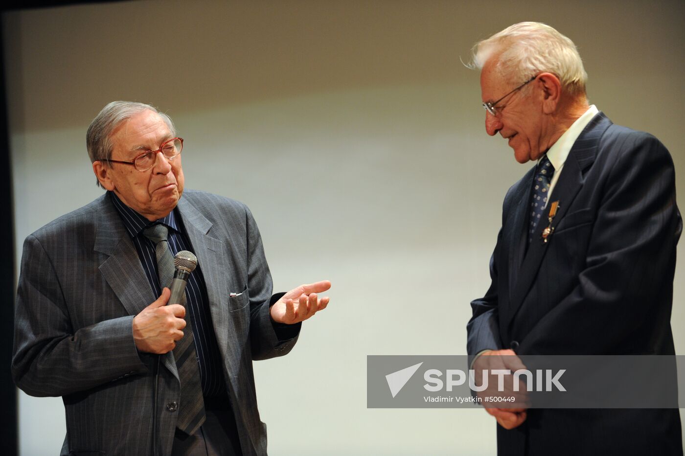 Yasen Zasursky, Mikhail Nenashev