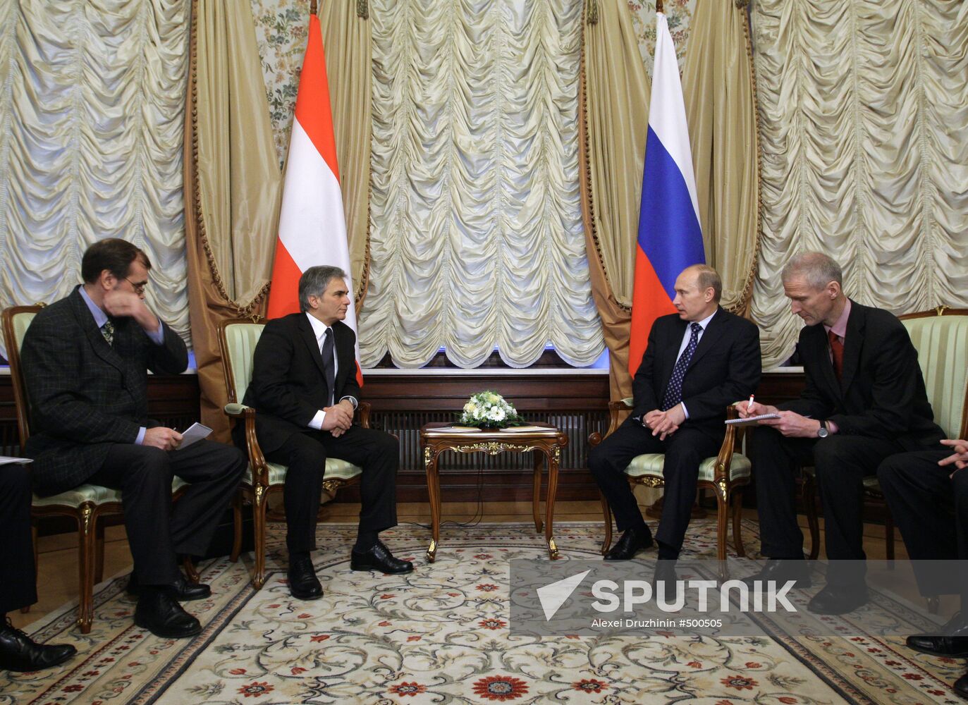 Vladimir Putin meets with Austrian Chancellor