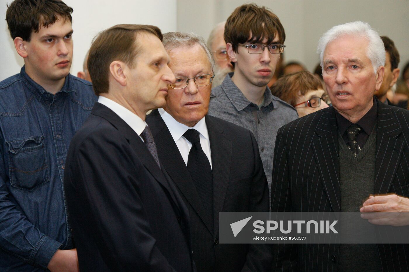 Funeral service for physicist Vitaly Ginzburg
