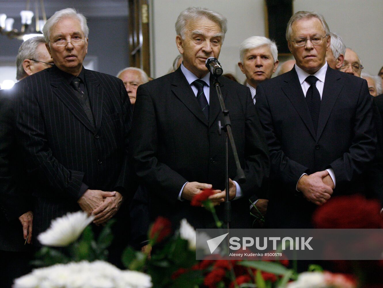 Yury Osipov, Gennady Mesyats and Leonid Keldysh