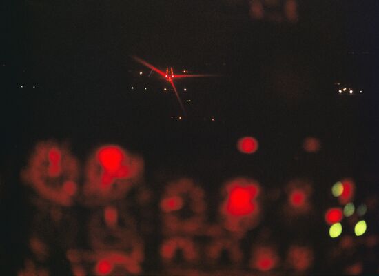 Beams of the Glissada [Glide Path] landing assistance system