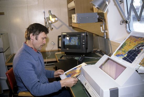 Space communication laboratory