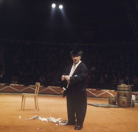Clown Karandash in the arena