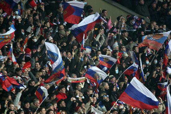 Russian football fans