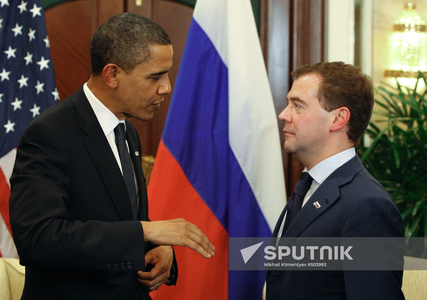 Russian, US Presidents meet at APEC summit