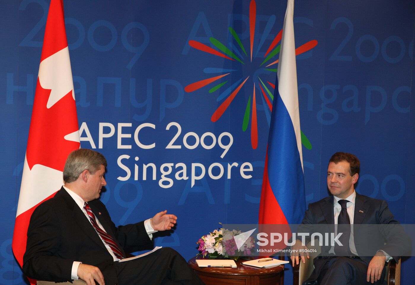 Russian President and Prime Minister of Canada met in Singapore