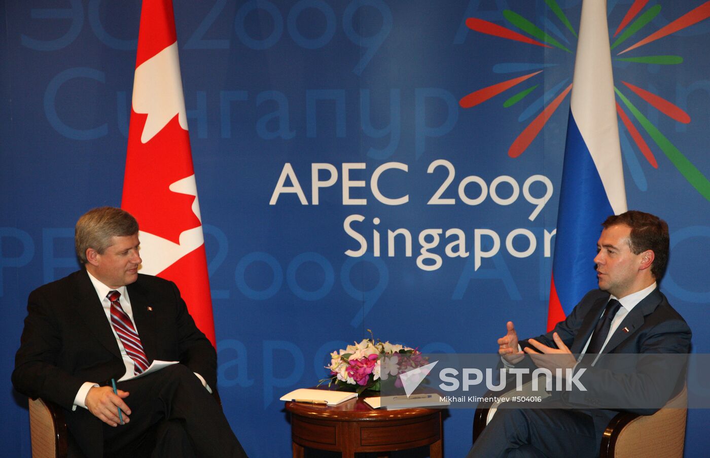 Russian President and Prime Minister of Canada met in Singapore