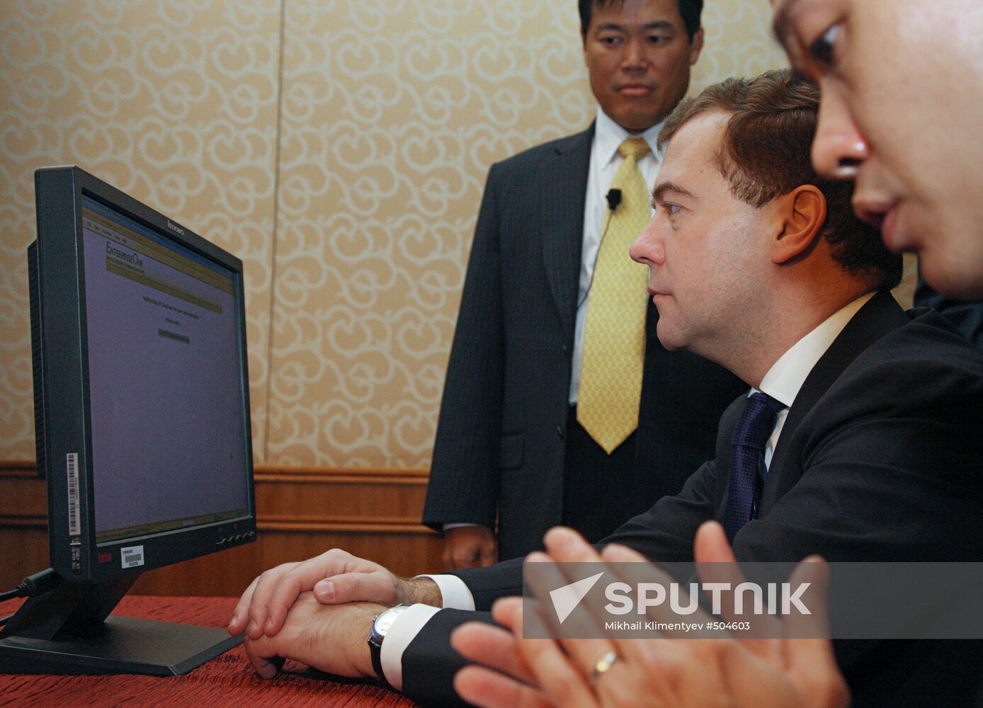 Dmitry Medvedev's first official visit to Singapore. Second day
