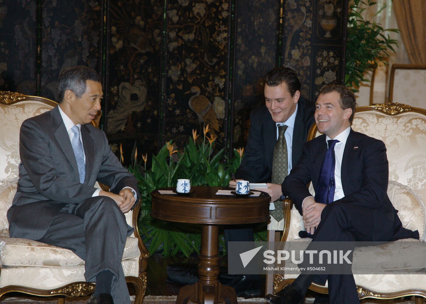 Dmitry Medvedev's first official visit to Singapore. Second day