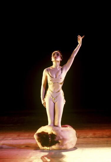 Vakil Usmanov's Ballet & Dance Theatre