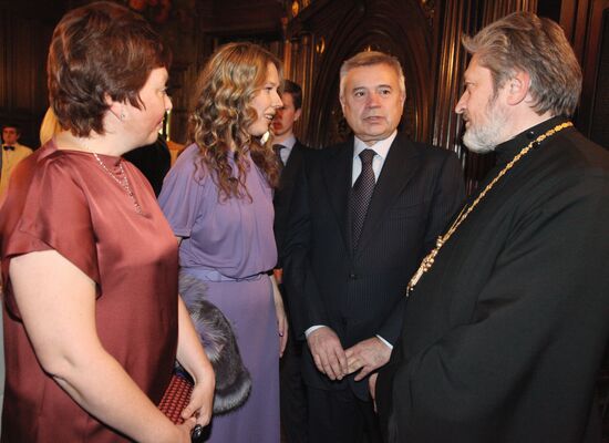 Alekperov, his wife and Polozova