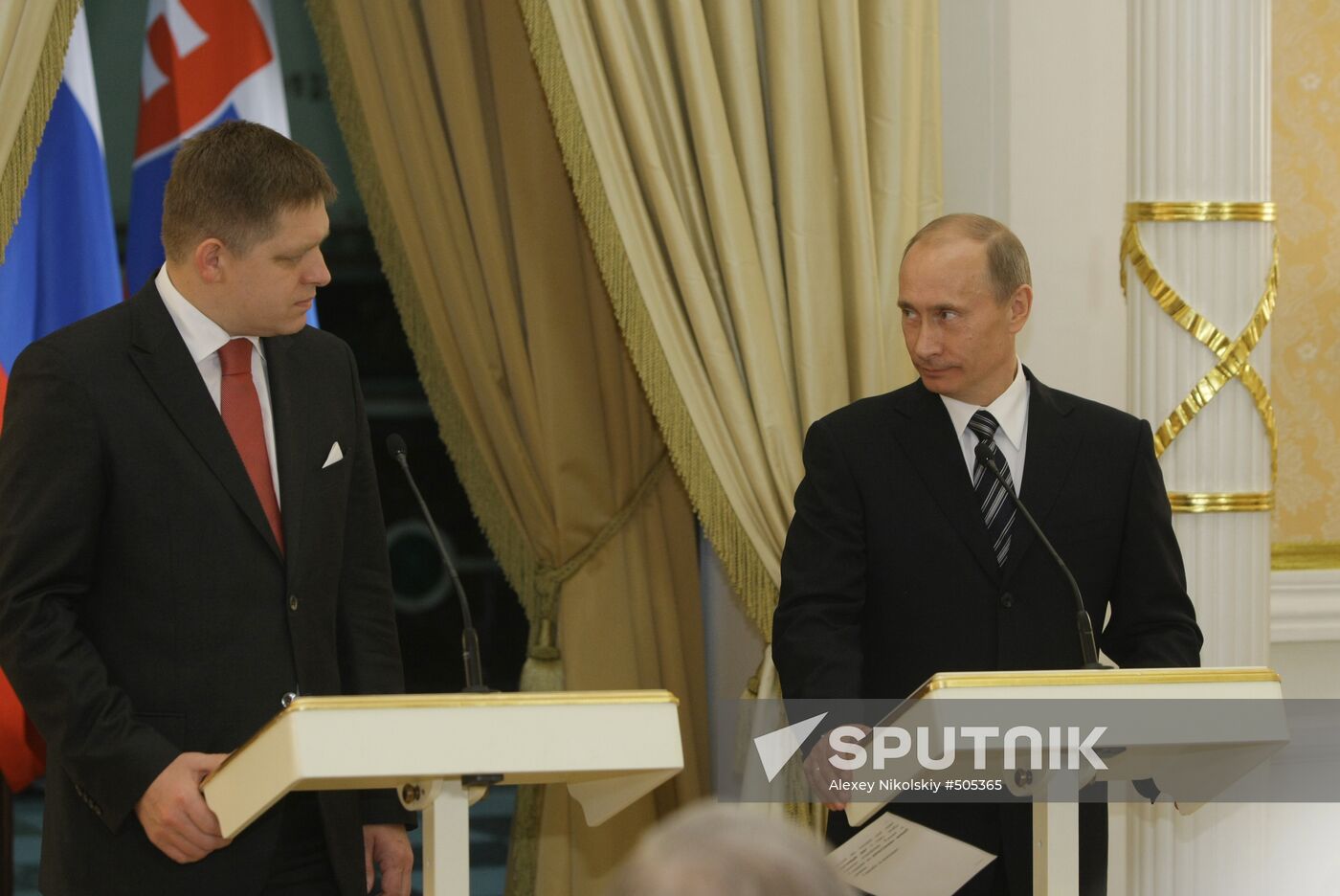 Vladimir Putin and Robert Fico