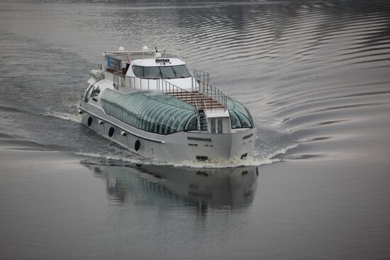 Floating restaurants. Moskva River