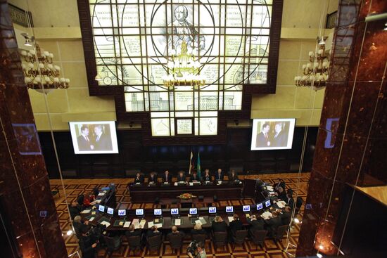 Kazakh Foreign Minister Kanat Saudabayev at MSU