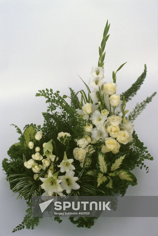 Flower arrangement