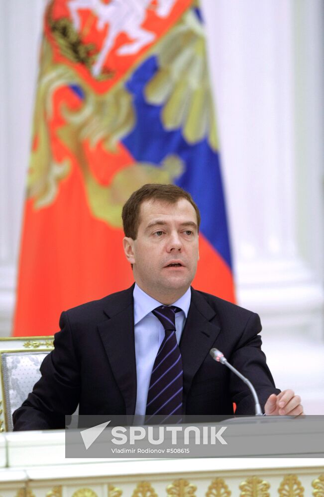Dmitry Medvedev meets with transport ministers
