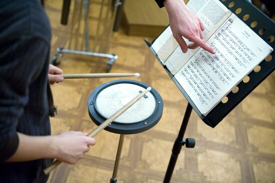 Classes at Gnesins children's music school