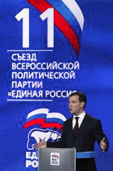 Dmitry Medvedev speaks at United Russia Party congress