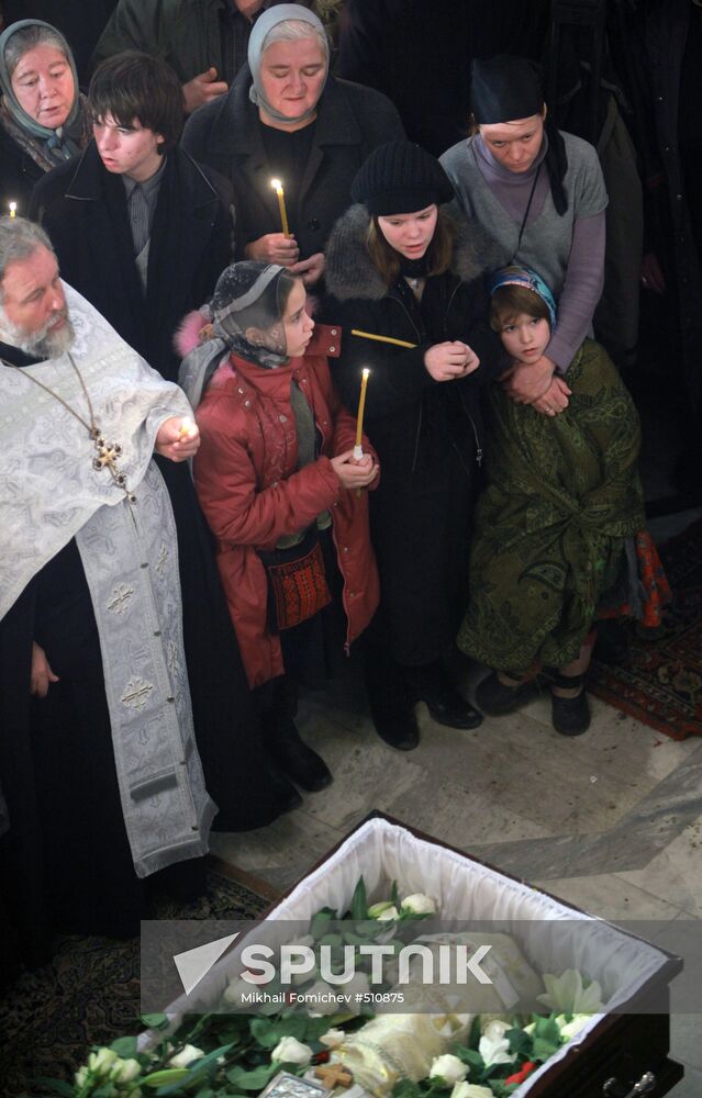 Funeral service for priest Daniil Sysoyev