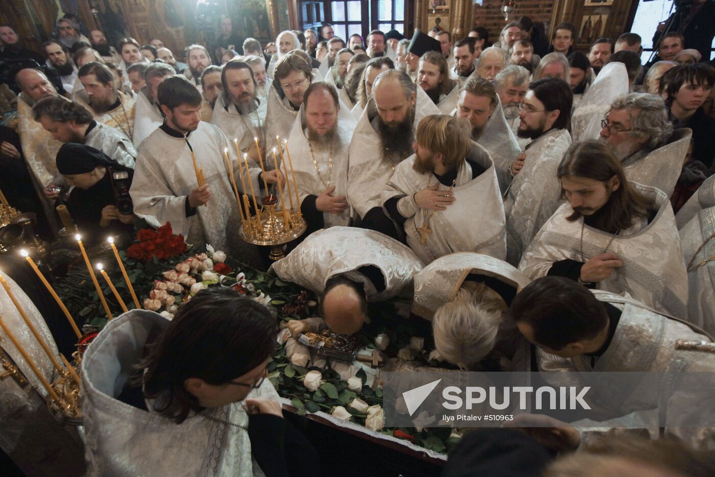 Funeral service for priest Daniil Sysoyev