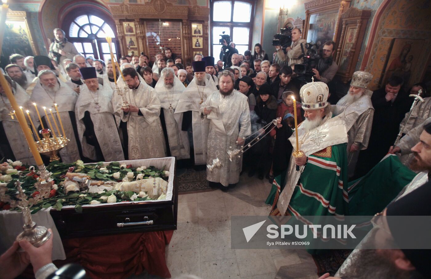 Funeral service for priest Daniil Sysoyev