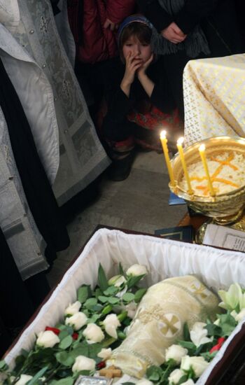 Funeral service for priest Daniil Sysoyev