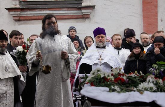 Funeral for priest Daniil Sysoyev