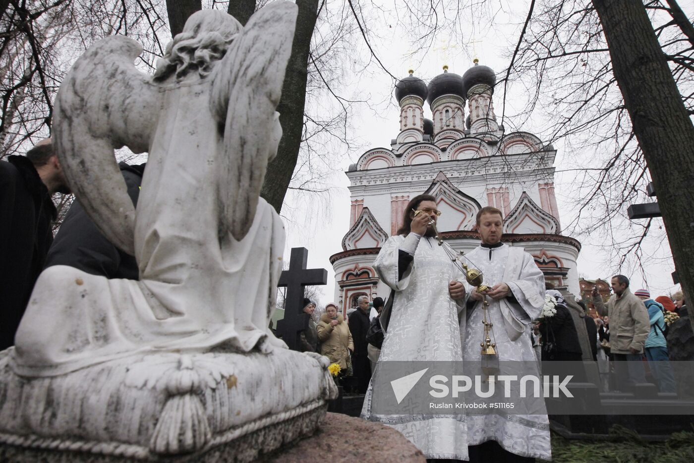 Funeral for priest Daniil Sysoyev