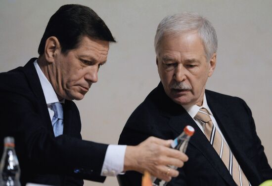 Alexander Zhukov, Boris Gryzlov
