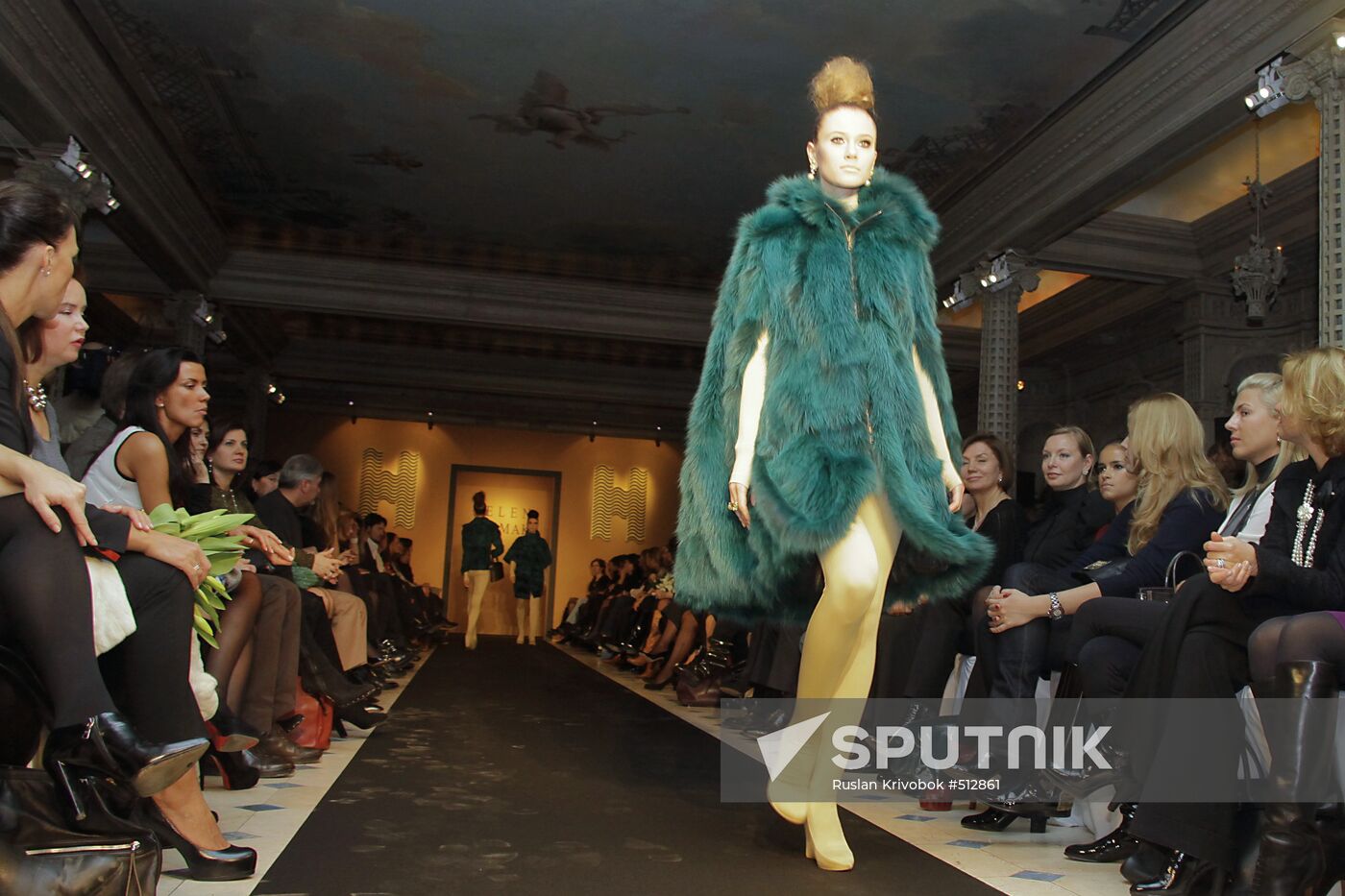 Helen Yarmak fur show