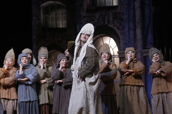 General rehearsal of David Tukhmanov's opera Tsarina