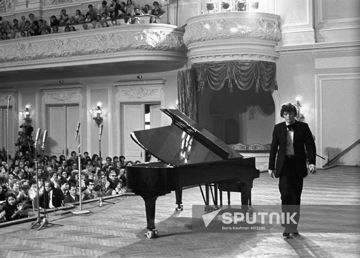 Pianist Nikolai Demidenko