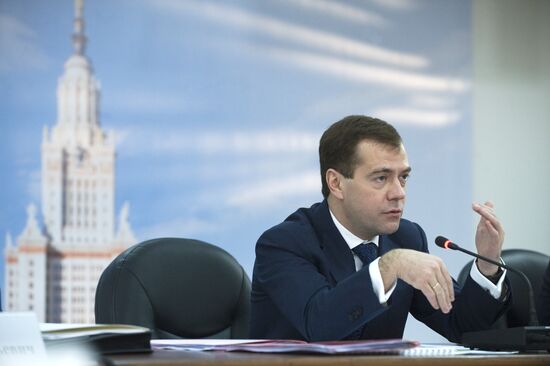 Dmitry Medvedev chairs meeting on Russia's economic advancement