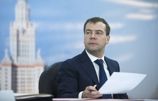 Dmitry Medvedev chairs meeting on Russia's economic advancement